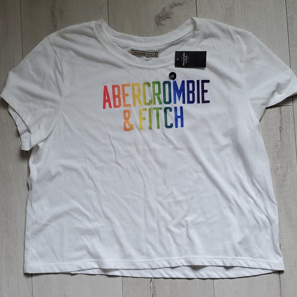 Rainbow Abercrombie & Fitch tshirt